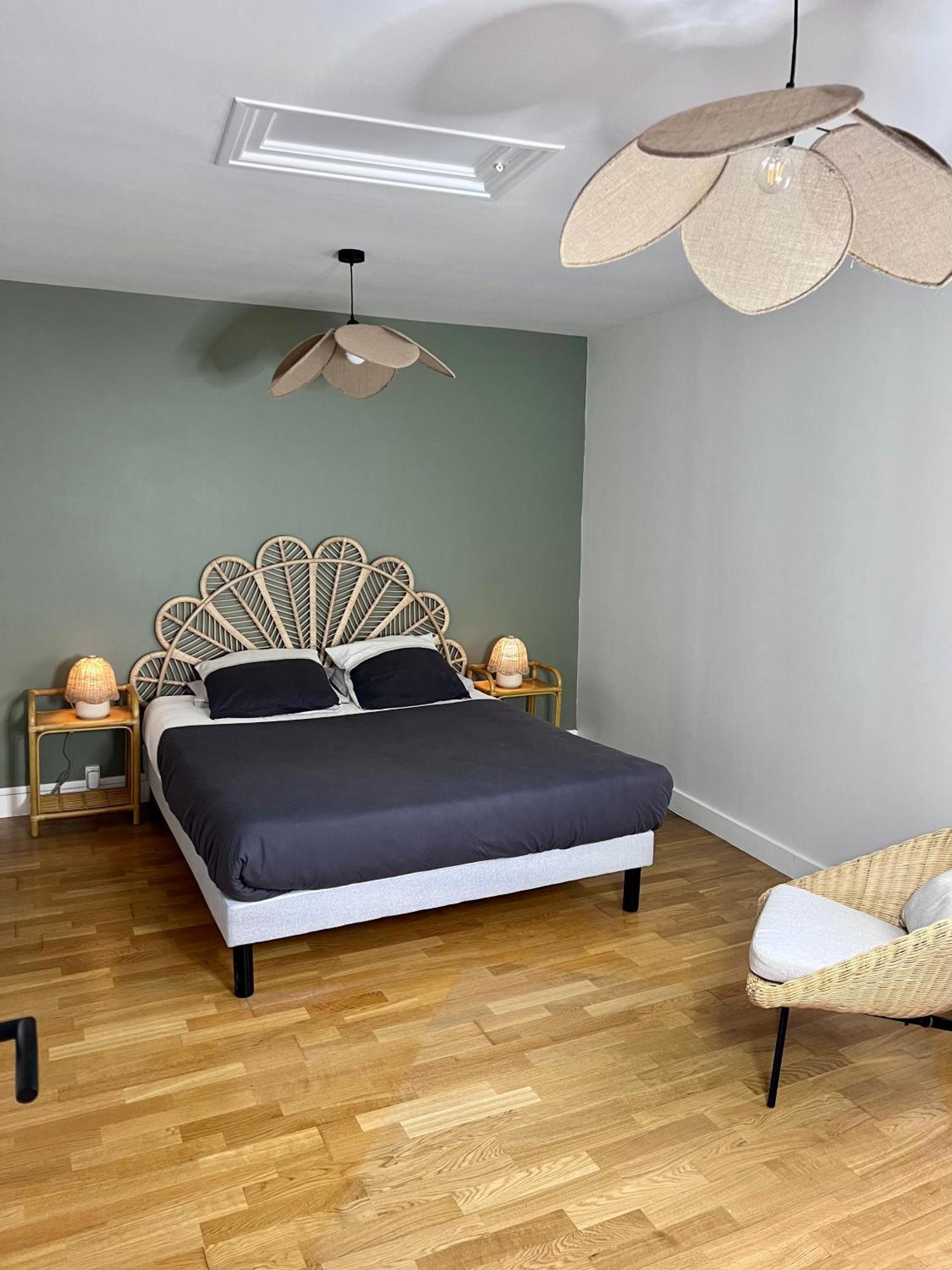 Grand Appartement Ultra Moderne Plein Centre, Plage A Pieds, Avec Parking Concarneau Eksteriør billede
