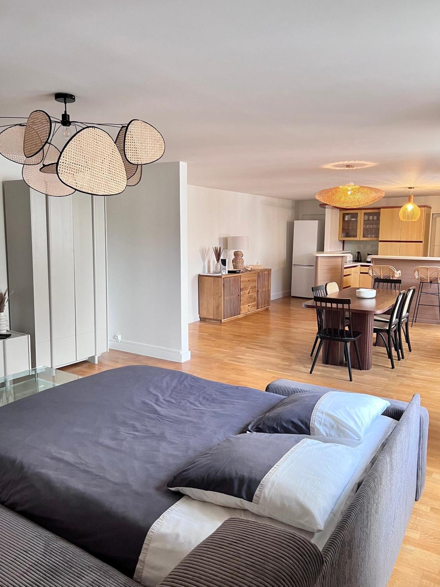 Grand Appartement Ultra Moderne Plein Centre, Plage A Pieds, Avec Parking Concarneau Eksteriør billede
